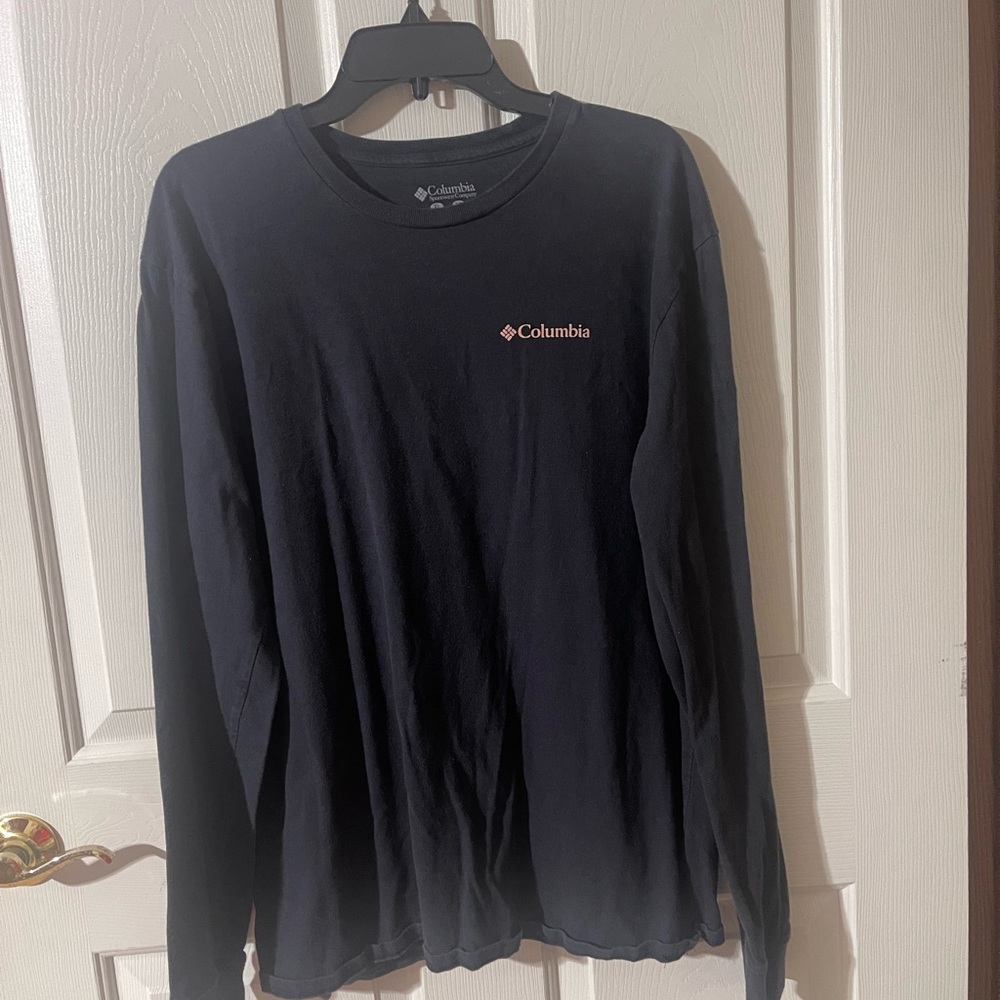 Columbia Women’s Long Sleeve Top size XL Navy blue with pink letters.